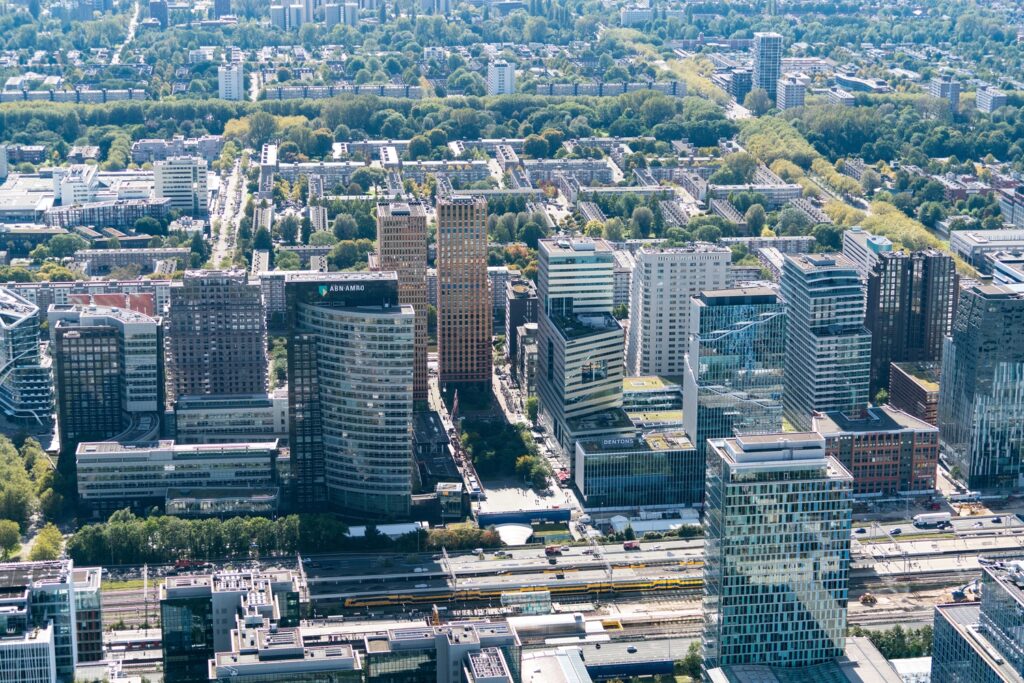 New Horizon Recruitment Europe B.V.｜人材採用・営業・M&A支援を通じて、欧州ビジネスの成長をオランダから伴走支援